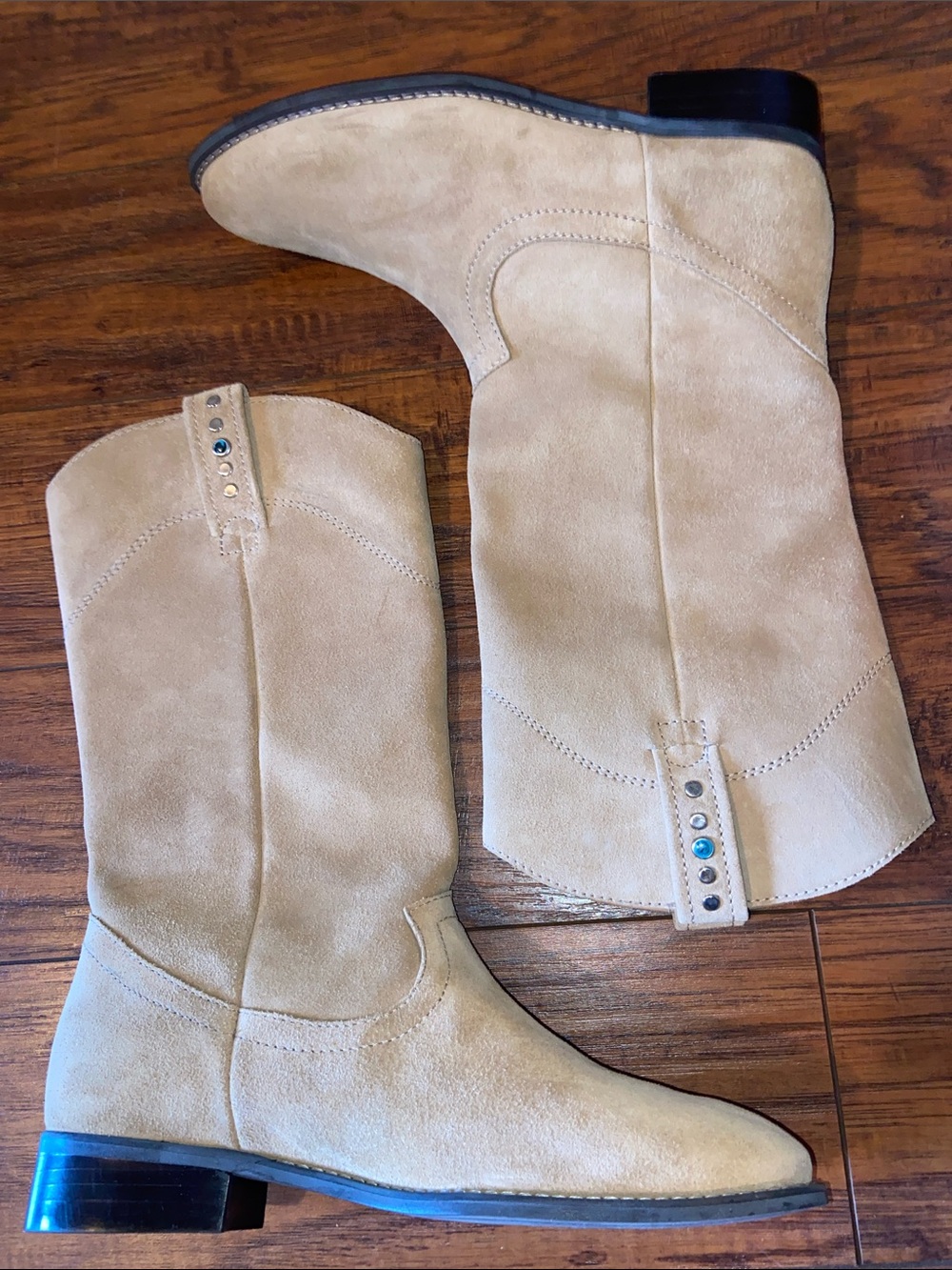 NWOB Xirena Suede Turquoise Stud Boots Cowgirl Leather Taupe Size 39